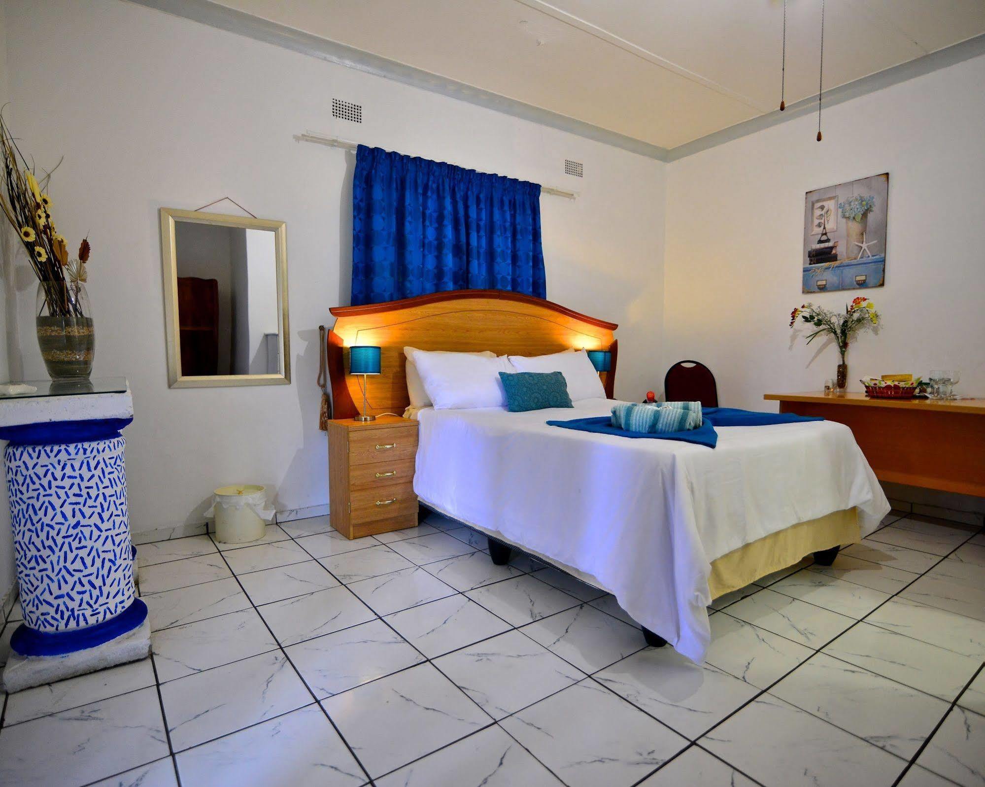 Lalamo Guesthouse Phalaborwa Exterior photo