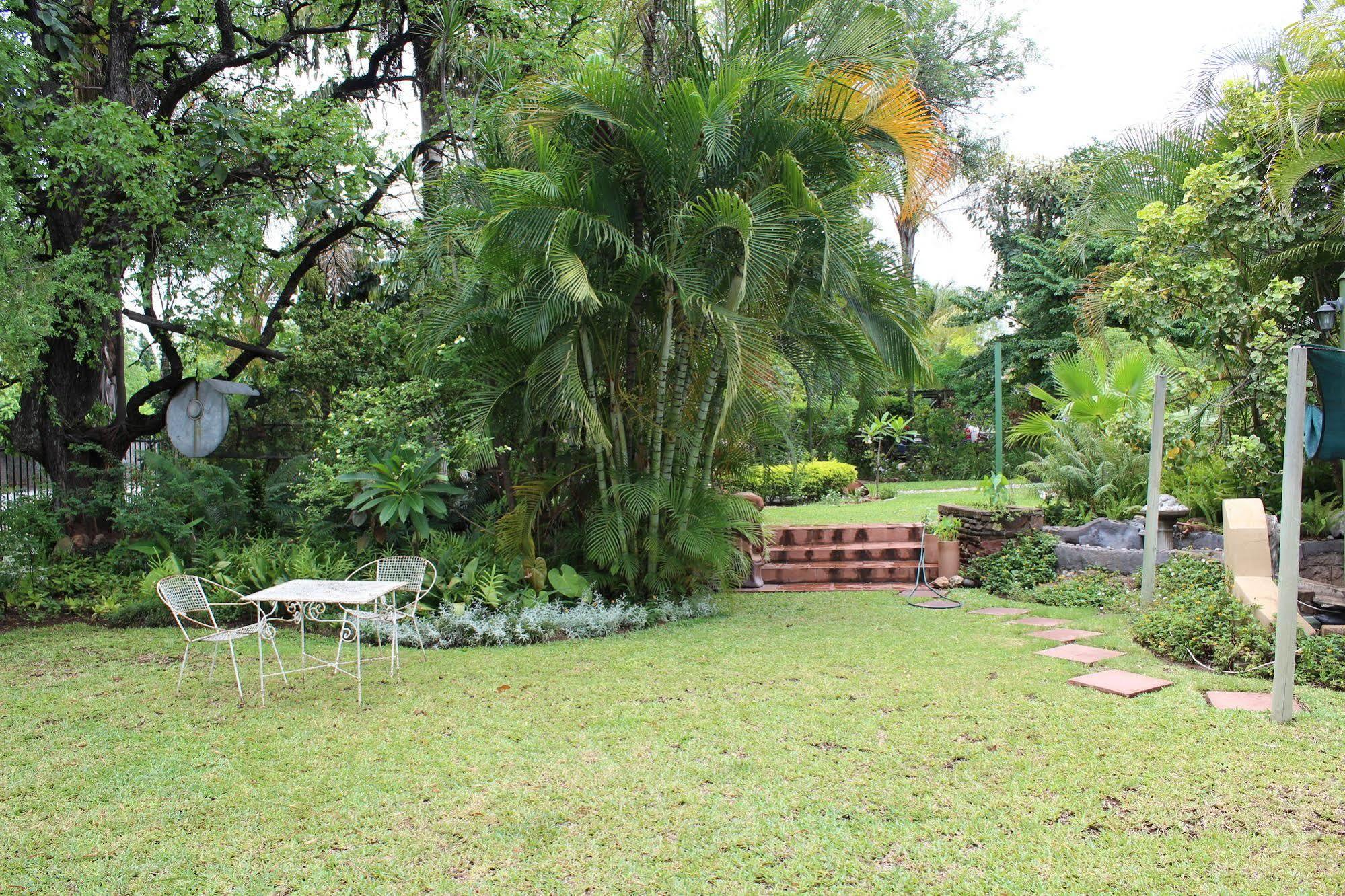 Lalamo Guesthouse Phalaborwa Exterior photo
